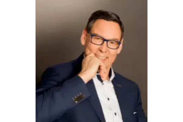 Uwe-Doeger.webp